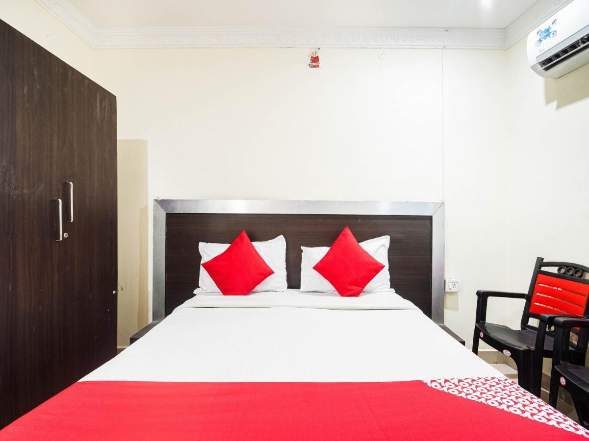 Oyo 74206 Ssr Residency Hotel Visakhapatnam Exterior foto