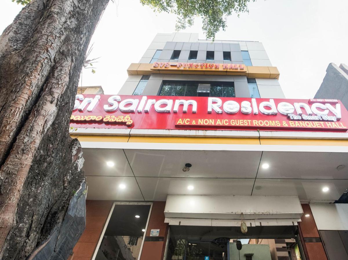 Oyo 74206 Ssr Residency Hotel Visakhapatnam Exterior foto