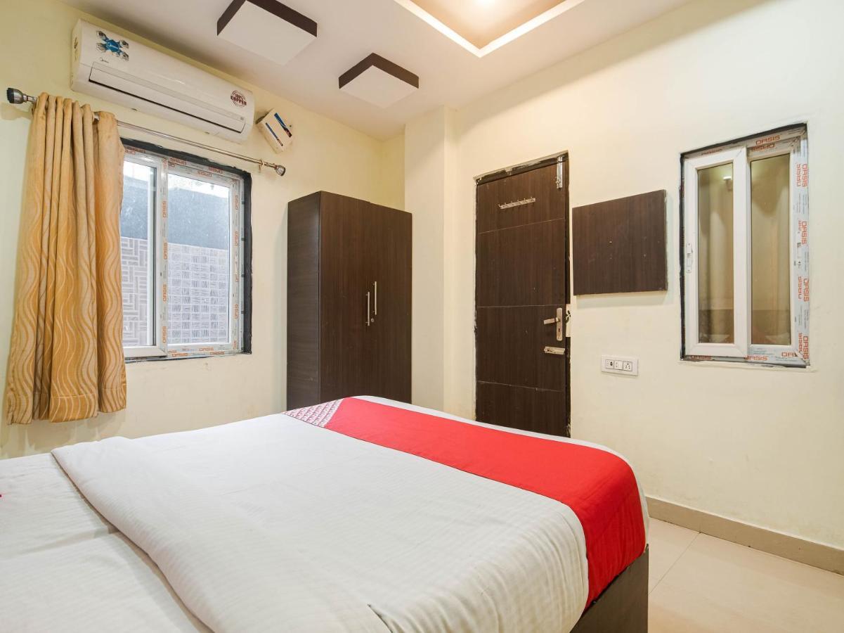 Oyo 74206 Ssr Residency Hotel Visakhapatnam Exterior foto