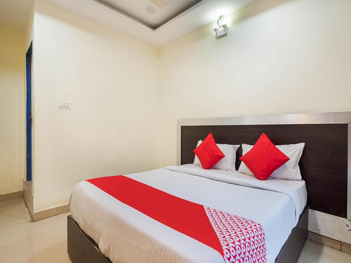 Oyo 74206 Ssr Residency Hotel Visakhapatnam Exterior foto